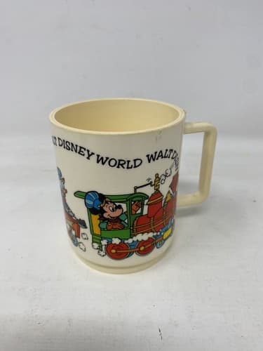 VTG Disneyland Plastic Mickey Mouse Daisy Donald Minnie Cup DEKA Plastics 1970's