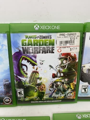 Lot of 5 Xbox One Games Overwatch Zombies Battlefront Titanfall Destiny 1 & 2 — photo 3