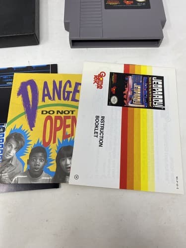 Jeopardy Nintendo NES Complete in Box CIB w/ Reg Card Inserts Ships Fast — photo 9