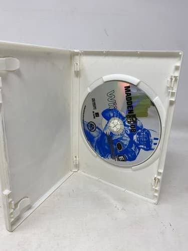 Nintendo Wii Video Game Lot Of 2 Games  Madden NFL 07 & 08 Ships Fast — photo 4