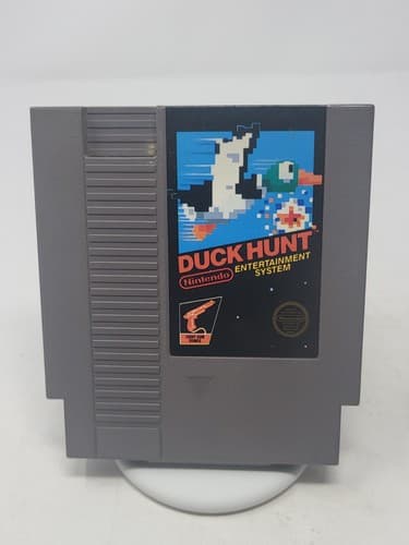 Duck Hunt (Nintendo Entertainment System) NES Cartridge 5 Screw Cartridge