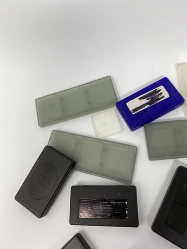 Lot of 25 Nintendo DS Game Cartridge Cases Holder Holds Games 4-in-1 Singles Etc — photo 2