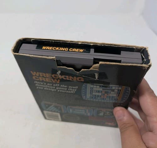Wrecking Crew 1985 Nintendo 5-Screw NES Complete In Box (Rough Box Hangtab)  — photo 3