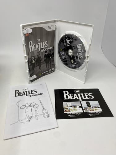 Wii Game - The Beatles Rock Band Complete In Box CIB Tested — photo 7