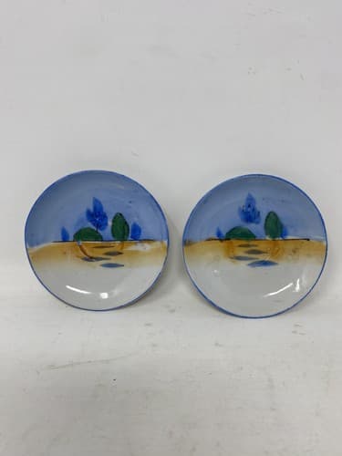 Vintage 1940-50’s Hand Painted Made in Japan Lustreware Child’s Tea Plates 2 Pcs