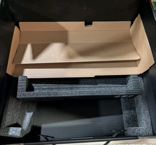 MICROSOFT XBOX ONE DAY ONE EDITION CONSOLE BOX ONLY *NO SYSTEM* — photo 5