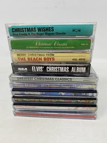 CHRISTMAS CASSETTE TAPES CDs LOT OF 10 TESTED Various Artists Elvis Beach Boys