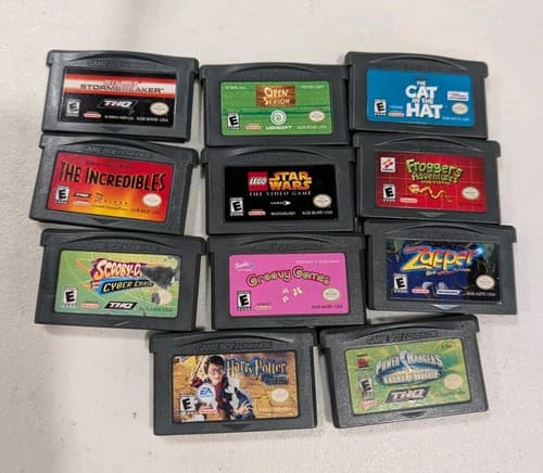 Lot Of 11 GBA Game Carts - Scooby, Incredibles, Harry Potter, Power Rangers