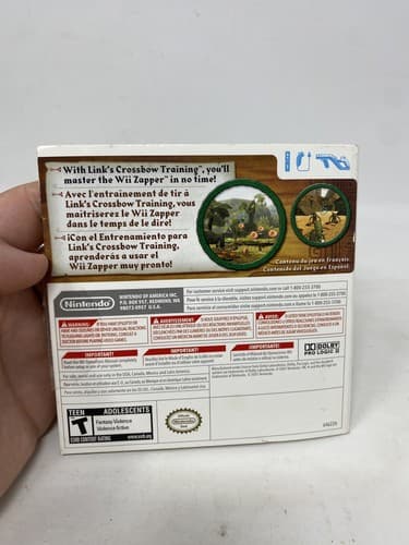 Link's Crossbow Training (Wii) Complete Disc and Paper Case - No Zapper — photo 2