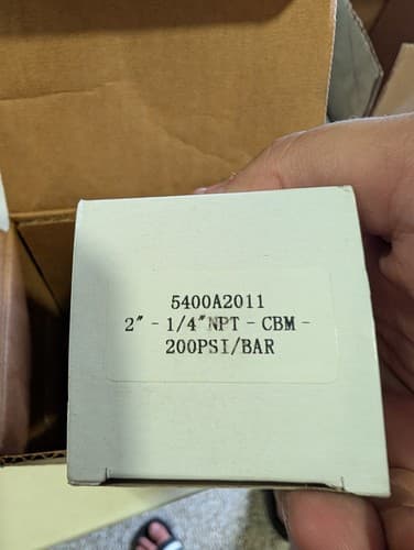 Ross 5211D6017 1" NPT 0-100 PSIG Air Pressure Regulator w/ Gauge — photo 4