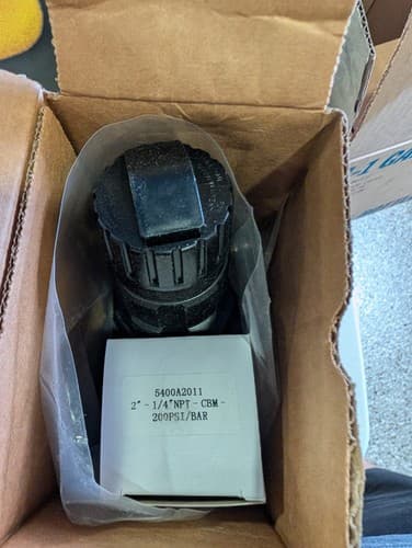 Ross 5211D6017 1" NPT 0-100 PSIG Air Pressure Regulator w/ Gauge — photo 3