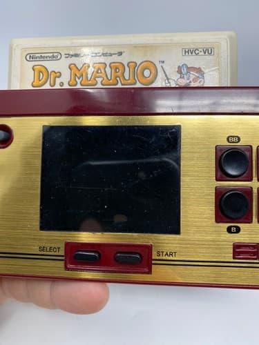 Columbus Circle FC Pocket Famicom Handheld Console CC-FCPK-FC + Dr Mario Japan — photo 3