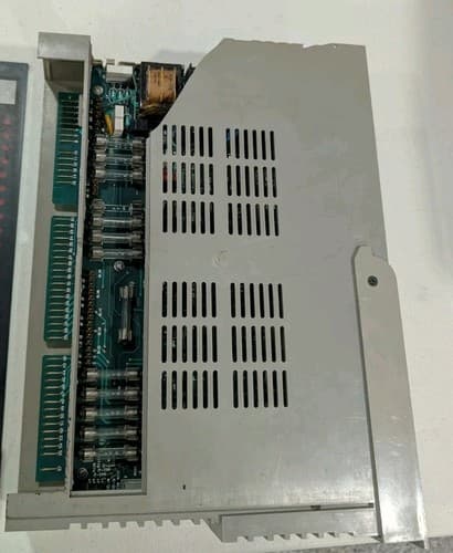 Barber Colman 80GA-10403-001-V-00 Heat/Cool Module For Parts