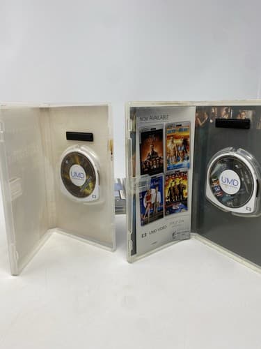 Lot of 4 PSP UMD Movies RENT Hitchhikers Guide Davinci code National Treasure — photo 3