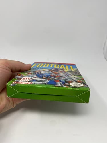 NES Play Action Football Nintendo Complete CIB Authentic Tested — photo 2