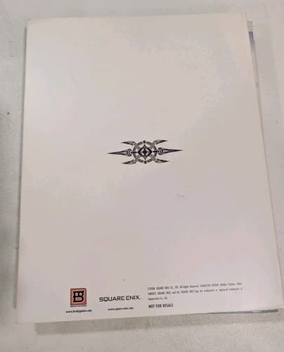 Final Fantasy XII Art Collection Book 2006 Limited Edition + Bradygames Guide — photo 3