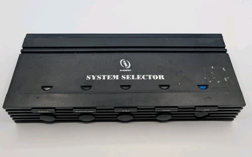 InterAct Universal System Selector AV S-Video Switch Box PS2 N64 XBOX No Cords