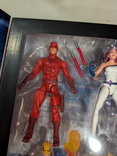 Hasbro Marvel Legends Amazon Exclusive 4-Pack the Defenders New Open Box — photo 3