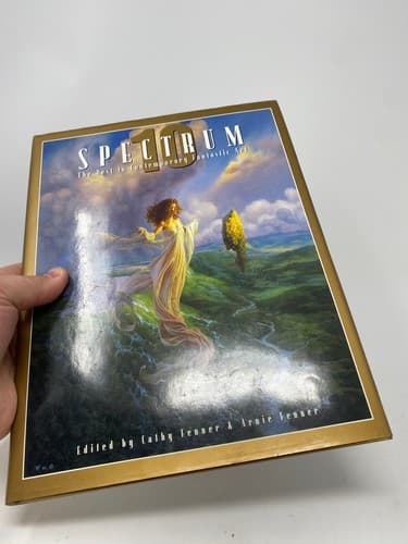 Spectrum 10 : The Best in Contemporary Fantastic Art by Arnie Fenner Hardcover — photo 3