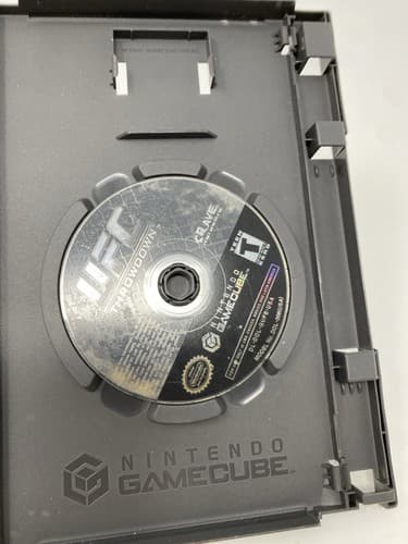 UFC: Throwdown Nintendo GameCube (TESTED AND WORKING) Disc & Manual Only — photo 5