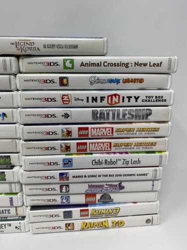 Lot of 25 Nintendo 3DS Cases Only Hyrule Kingdom Hearts Laytons Turtles Mama — photo 3