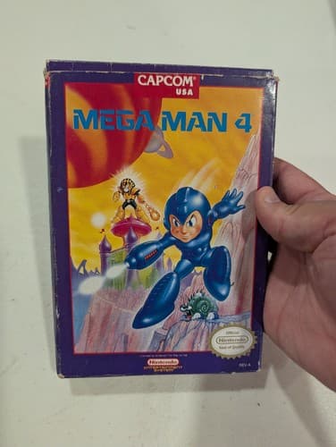 MEGA MAN 4 Nintendo Entertainment System NES CIB Complete Box Manual Authentic