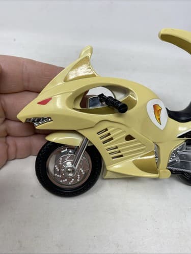 Mighty Morphin Power Rangers MMPR - White Ranger & Shark Cycle 1995 Bandai — photo 9