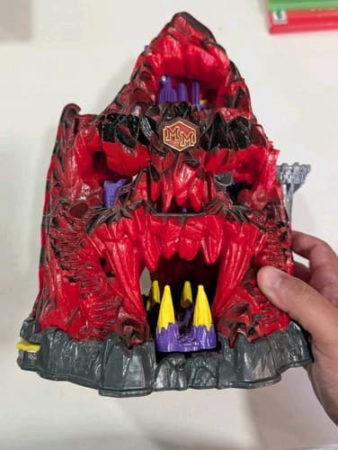 Vintage 1992 Mighty Max Trapped in Skull Mountain Playset Bluebird Read