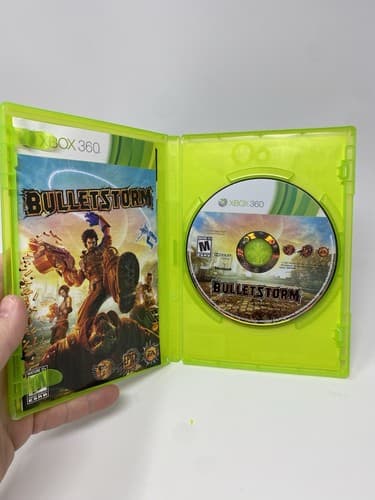 Lot Of 3 Xbox 360 Games Bulletstorm Epic Edition Hitman Gears Of War 2 Platinum — photo 7