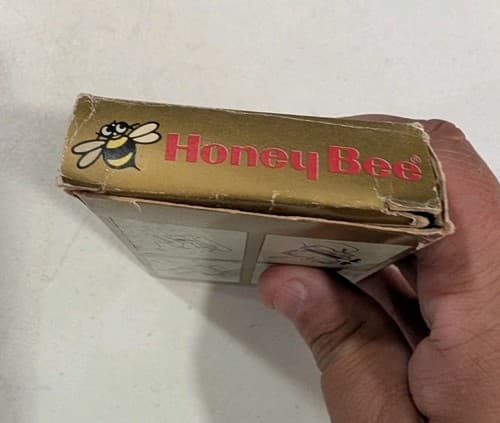 Honey Bee Grey Family Convertor Famicom to Nintendo NES adapter RM-6088UD Gray — photo 3