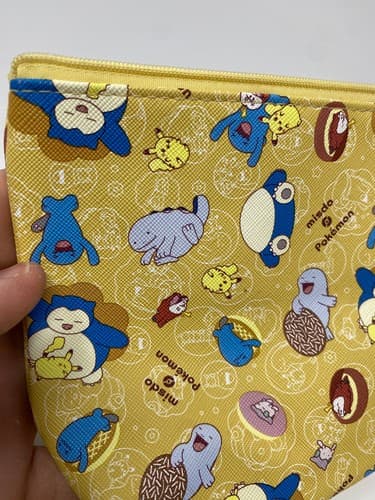 Pokemon Mister Donut 2024 Yellow Zipper Pouch Pikachu Snorlax Quagsire Japan — photo 2