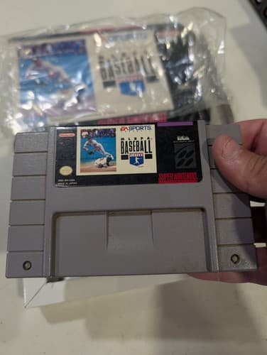 MLBPA Baseball SNES w/ BOTH POSTERS & REG CARD! Tested, No Manual  — photo 9