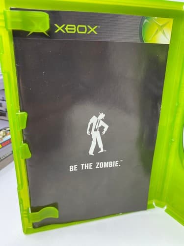 Stubbs the Zombie in Rebel Without a Pulse (Microsoft Xbox, 2005) - CIB Complete — photo 8