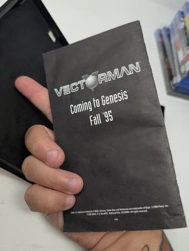 Garfield Caught in the Act (Sega Genesis) Game and Manual (Missing Comic Book) — photo 5