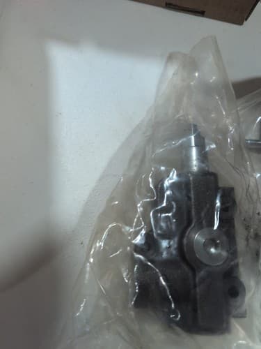 Youli Sectional Directional Control Valve FT SN-3/YG-3/E10*2 — photo 3