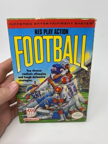 NES Play Action Football Nintendo Complete CIB Authentic Tested