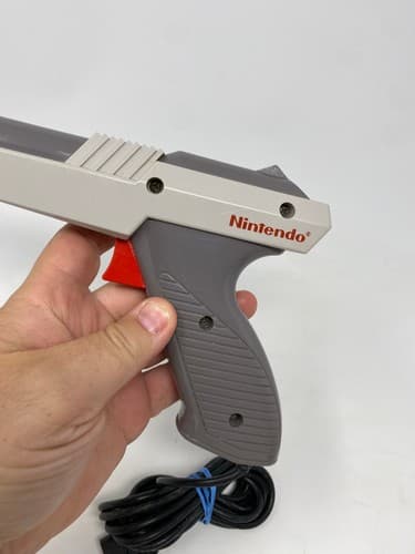 Vintage 1985 Nintendo NES Zapper Gray Model NES-005 Made in Japan OEM — photo 7