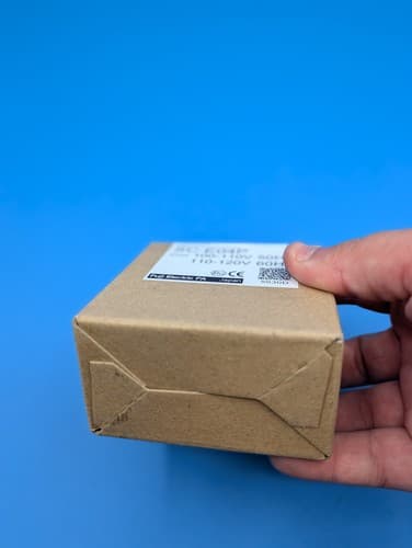 Fuji Electric SC-E04P Coil 100-110V 50Hz / 110-120V 60Hz New In Box — photo 3