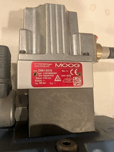 MOOG D664-5705 HYDRAULIC SERVO PROPORTIONAL CONTROL VALVD — photo 3