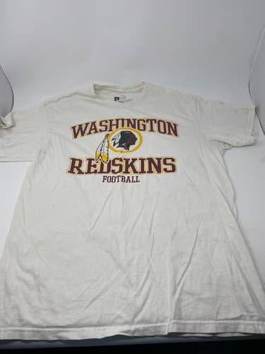 NFL Washington Redskins White Football Lg T-Shirt. Vintage Team Apparel