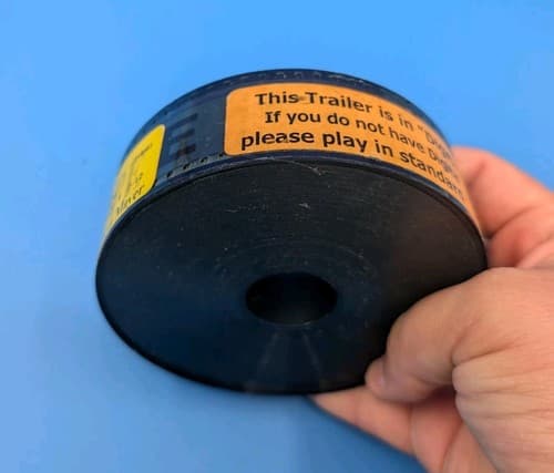 2000 Supernova"If you Can't Stand the Heat, Get Out of the Universe 35mm Trailer — photo 6