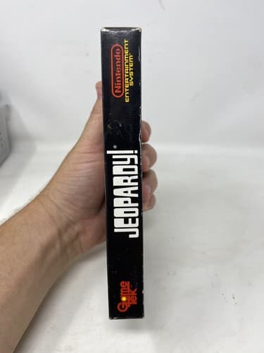 Jeopardy Nintendo NES Complete in Box CIB w/ Reg Card Inserts Ships Fast — photo 2