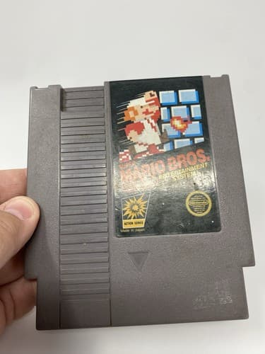 Super Mario Bros. (Nintendo 1985) NES 3 Screw Tested - Loose Cartridge Only — photo 4