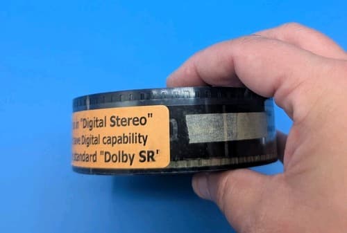 2000 Supernova"If you Can't Stand the Heat, Get Out of the Universe 35mm Trailer — photo 4