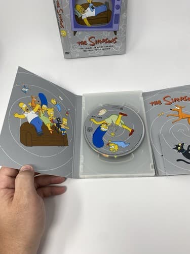 The Simpsons Season 1 DVD Box Set Complete First Season Collector Edition — photo 8