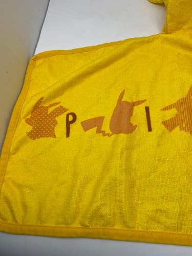 Banpresto Pokémon Pikachu Hooded Towel Beach Bath Youth Child — photo 8