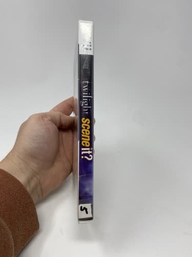 Scene It Twilight (Nintendo Wii, 2009) Brand New - Factory Sealed — photo 8