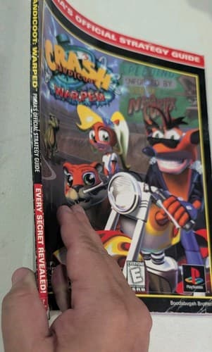 Crash Bandicoot 3 Warped Prima Games (1998) Official Strategy Guide Book PS1 — photo 4