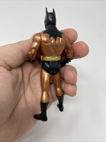 Vintage 1990 DC Comic Kenner BATMAN (Brown) Action Figure Approx. 4 3/4" H — photo 3