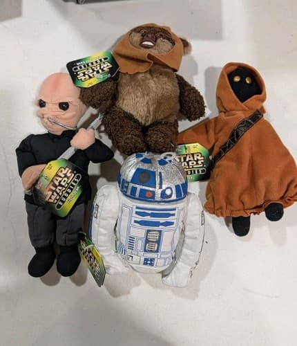 Kenner HASBRO Lot 4 Star Wars Buddies Plush 1997-98 W /Tags,  Vintage!